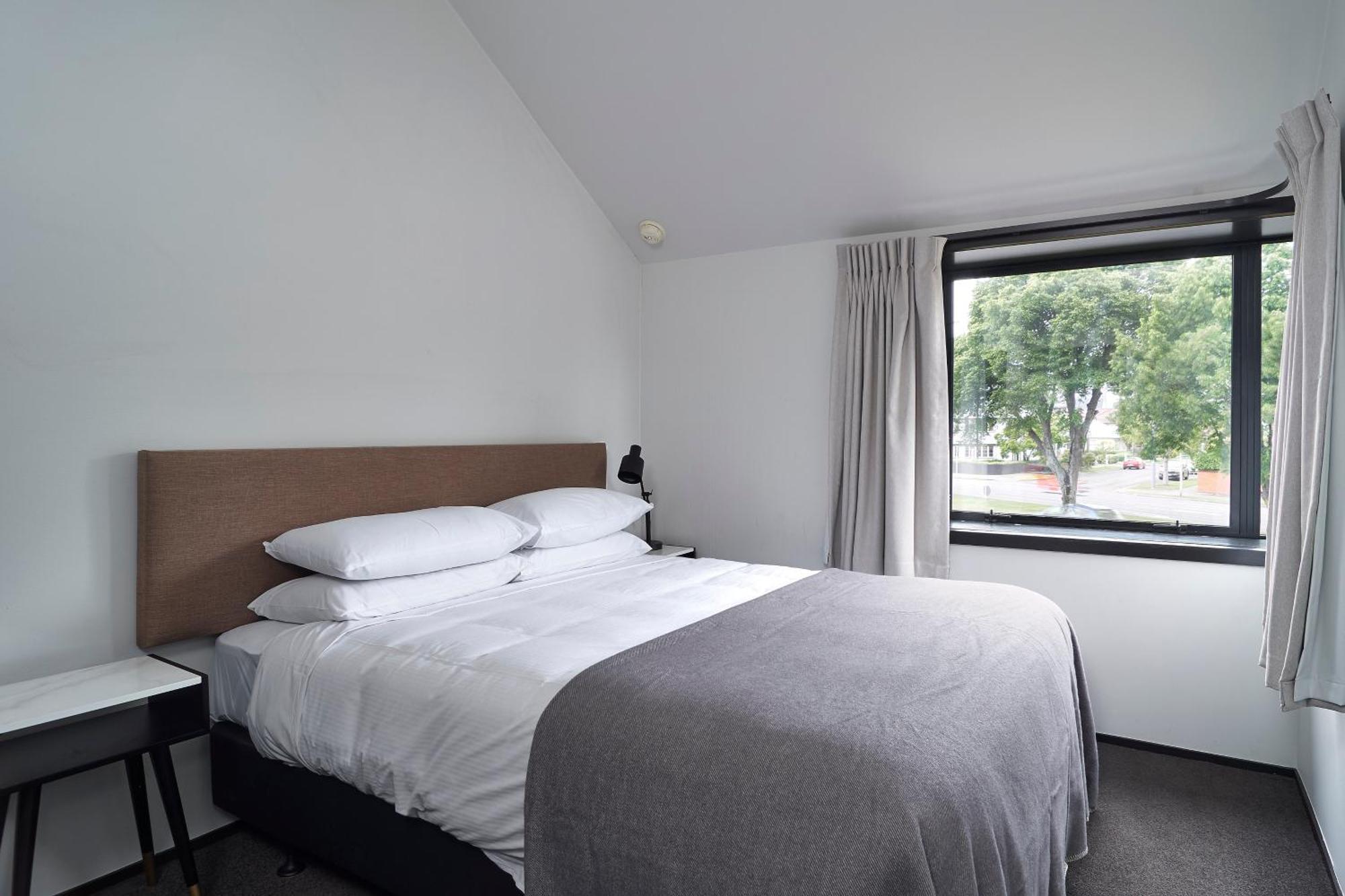 Hotel Carlton Mill Крайстчерч Екстер'єр фото